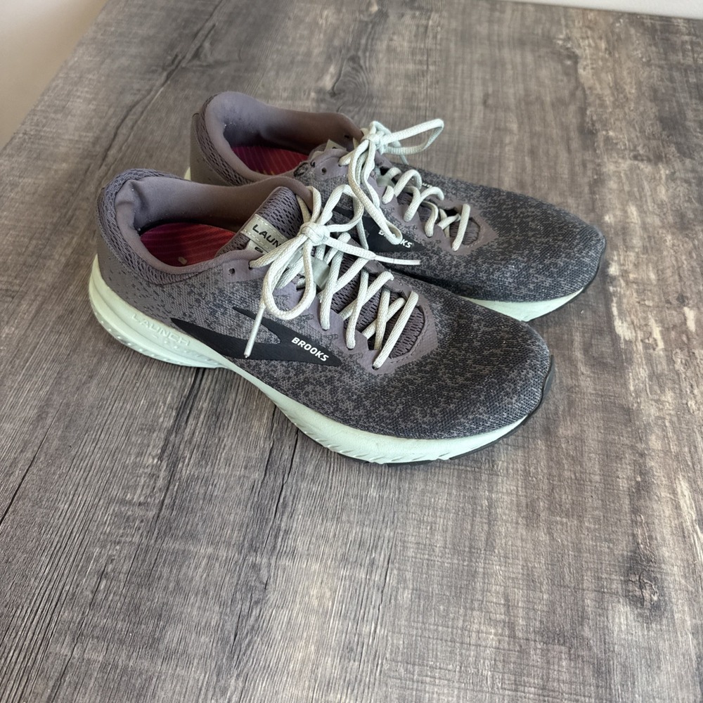 Brooks Launch 6 Gray Mint Green Aqua Womens Size 8 Running Walking Shoes